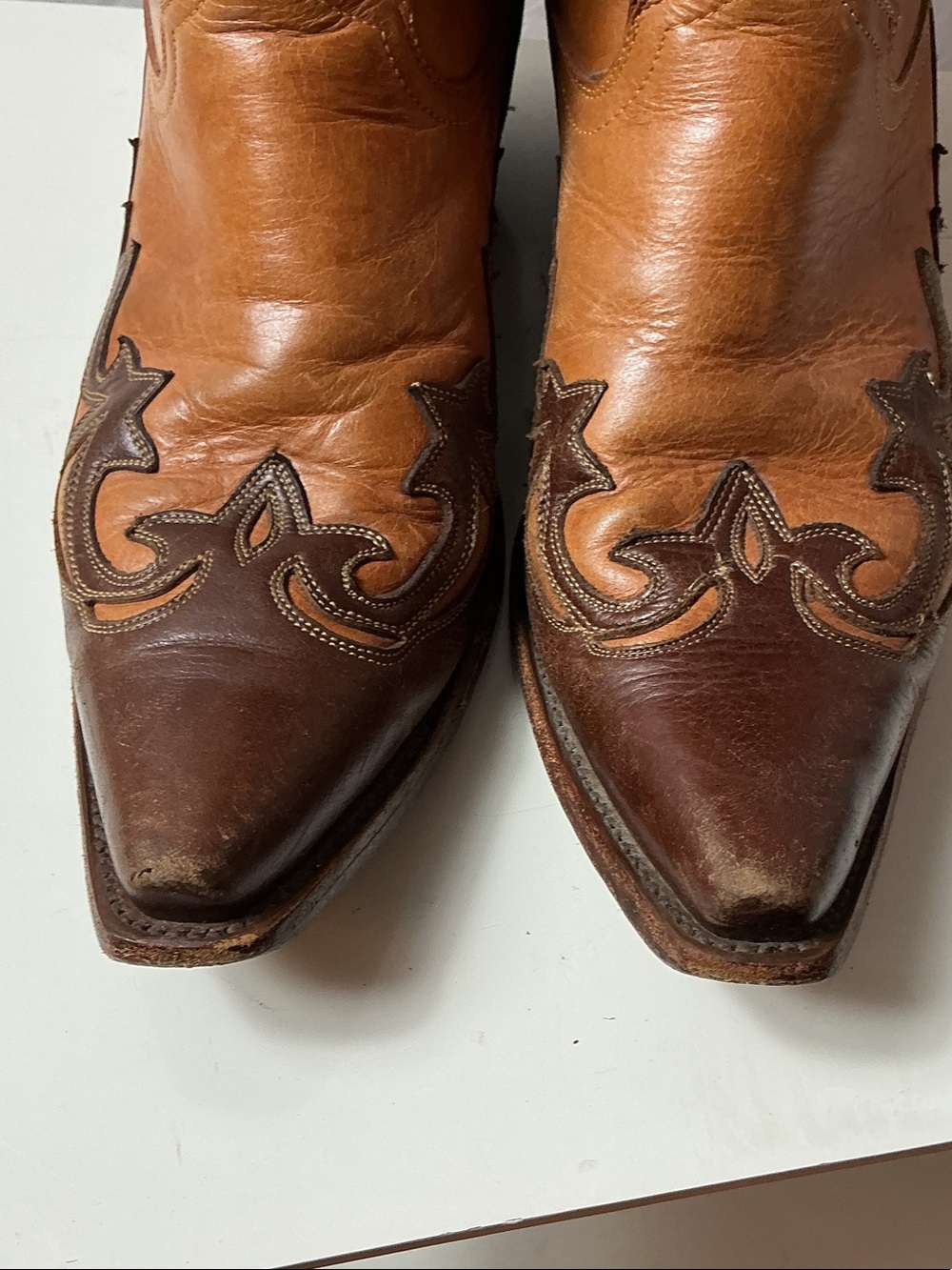 Corral Two-Tone Brown Leather Western Heeled Boots - Picture 8 of 13